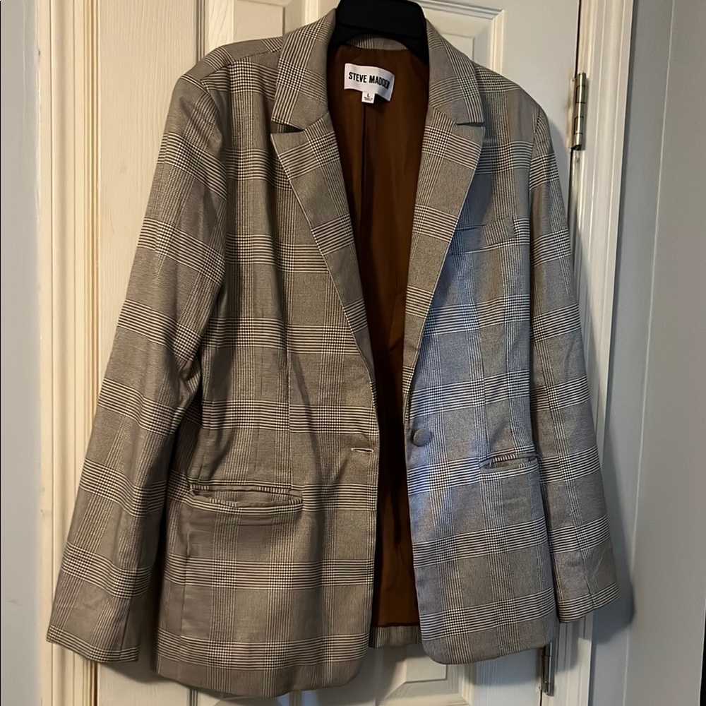 Steve Madden Gray Sport Coat with Notched Lapels